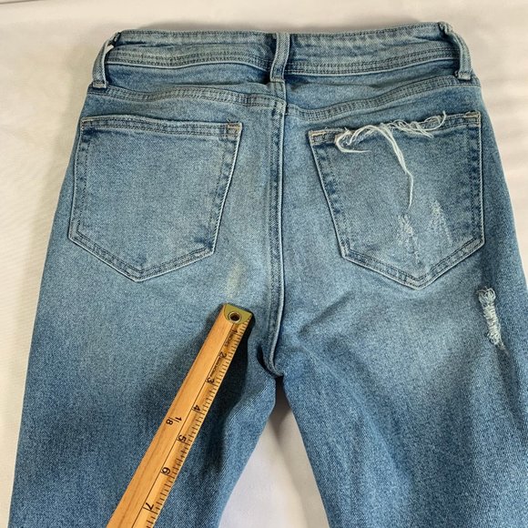 WINDSOR WOMENS SIZE 3 DENIM DISTRESSED BLUE SKINNY JEANS KNEE CASUAL TAPERED - Picture 2 of 15